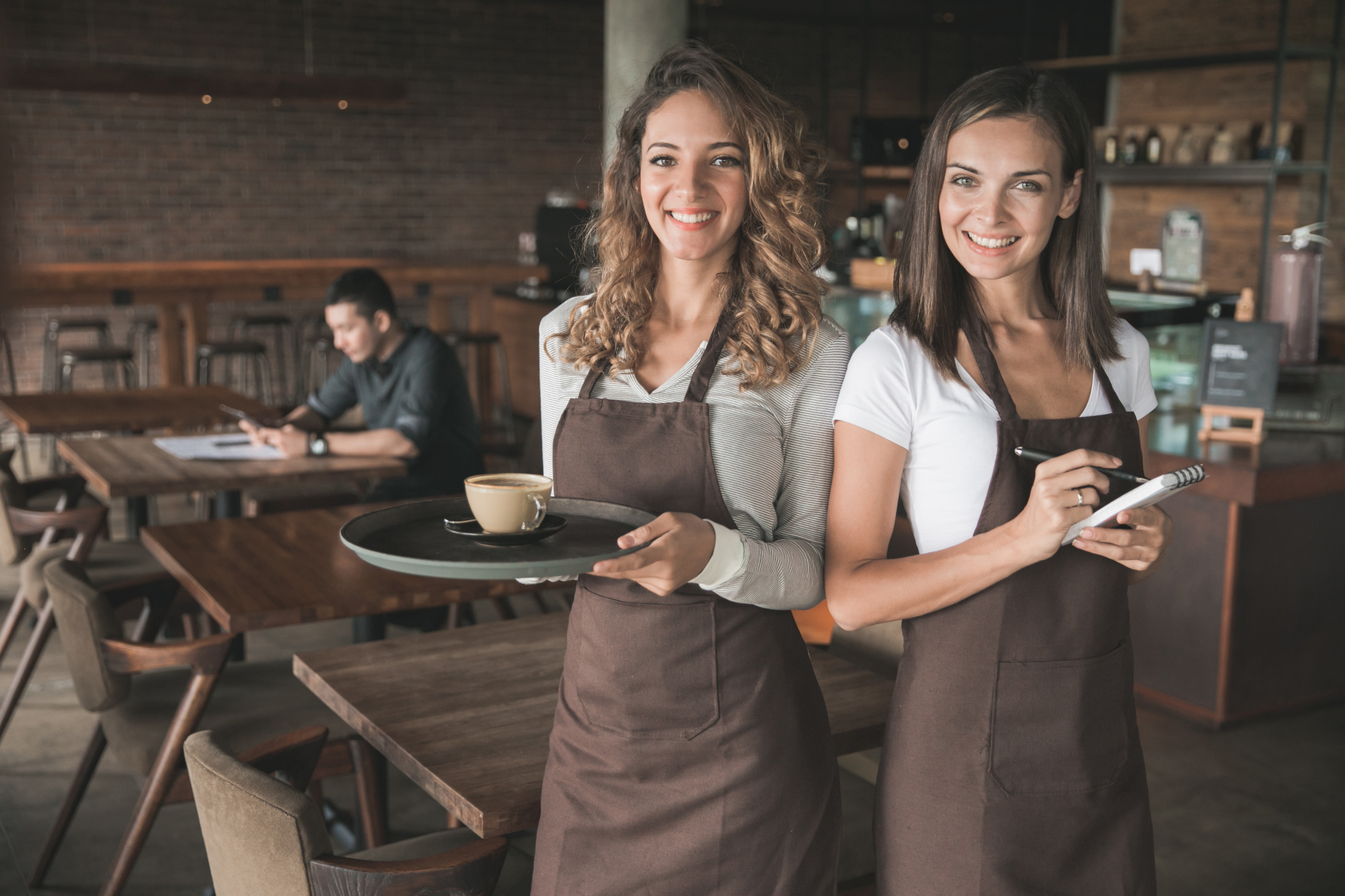 เพราะอะไร "ผ้ากันเปื้อน" ถึงจำเป็นกับธุรกิจร้านอาหาร?