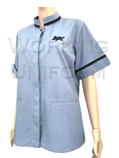 เสื้อแม่บ้านสีฟ้าคราม คอจีน กระเป๋าเจาะ 2 ใบ เสื้อแม่บ้านสีฟ้าคราม คอจีน กระเป๋าเจาะ 2 ใบ