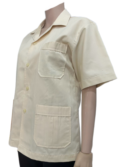 เสื้อกาวน์สั้น แขนสั้น  สีครีม ผ้าลีวาย IN STOCK